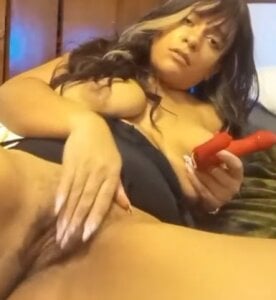 LovelyLena69Xxxx Public Pic 5