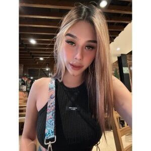 Public od _AsianKarinaaa  4 snímek