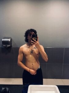 Jay_Taylor1_Public Bild 2