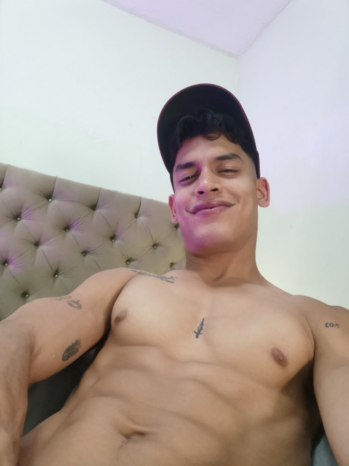 blorelopez Trending Pic 3939