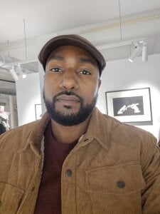 JulianK3 Casually dressed Pic 9