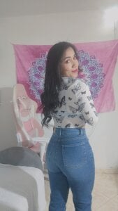 karol de KAROLIVONNE  2 Imagens