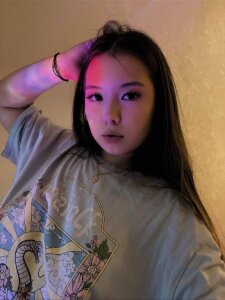 AlberthaEscue beauty is in your eyes Pic