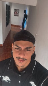 Straight_with_curls Public Pic