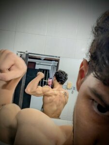 ReyprohibidoX 💎 Pic 2