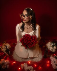 Emilia_BonsU want me to be your Valentine? 💝😊图片 6