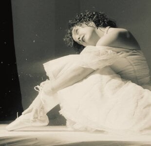 Ari_Meow Ballerina🩰 Foto 4