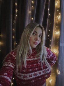 Nika_Divaの23の枚の写真