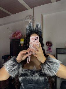 Laura_Med Lau😈🤤 Foto