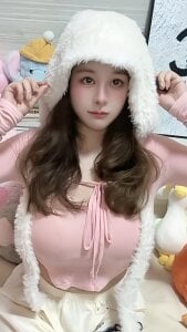 Scarlett-oracle Public Pic 5