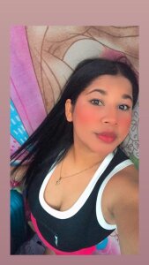 _Johana_ Public Pic 5