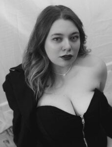 one_tasty_pie_ Public Pic 4