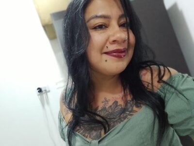 Lola_xxx_Bunny Public Pic 2