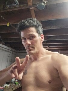 jayjy0303 Hey there Pic 2