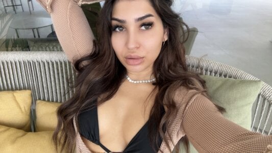 Sunny day funny day de amaaray  photos