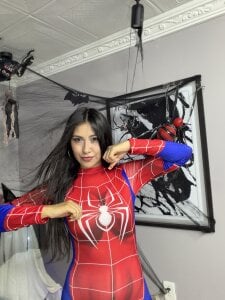 miel_latina 🕸️🕷️🕸️🕷️ Foto 2