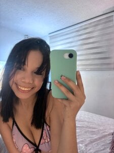 LiaRouse_1 to make your day happy Poză