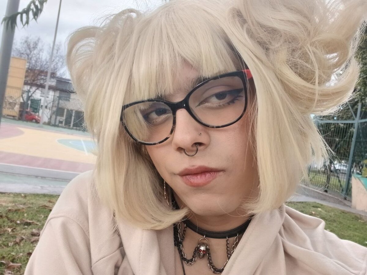 Lullaby_Charade Trending Pic 6701