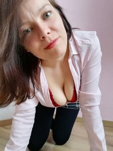 Verschiende de JaninaHOT  7 Imagens