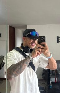 Dominic_Joness Public Pic 7