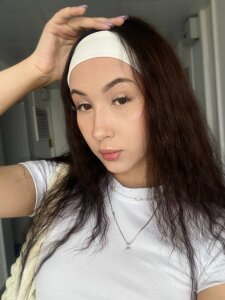 AvrilLatam Sporty Vibes 🎧🔥 Pic 3