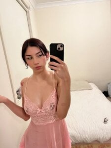 emily_34_ Public Εικόνα 5