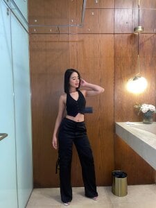 Doll_Housee Public Pic 5