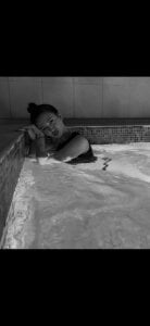 Public od Taraheers  2 snímek