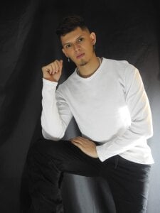 davilap_toyboy davilap Pic 3