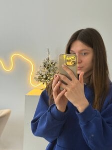 MinaMancilla new manicure Pic 4