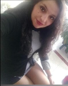 KENDRA-HONEY Public Pic