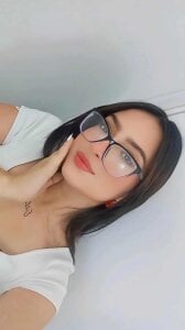 Kloe_Novoa Public Pic