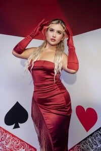 AnnaBrooks1: Valentines day season 2026 ( 2 фото)