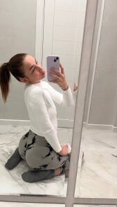 Perry_Tiffany Public Kuva 2