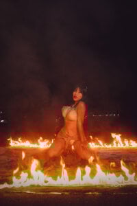 Bellabillss Fire fire Pic 3
