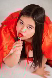 Rose_Nova_ Public Gambar 2