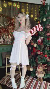 Blondy_Fina Christmas tree🎄 Pic 4