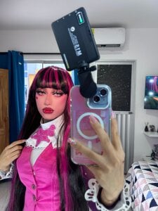 Elodieth_007Draculaura mode🧛‍♀️🖤 Bild 4