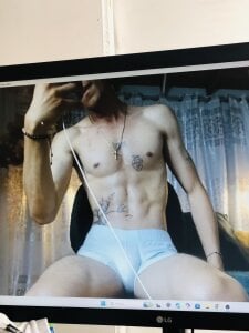 JHOS_20のEnjoy enjoyの 2枚の写真