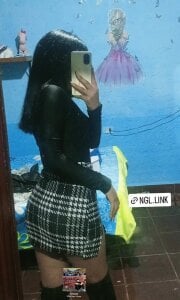 Youii de monsssOrt  4 Imagens