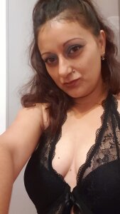 Tanya_Mark SEXY TANYA Pic 8