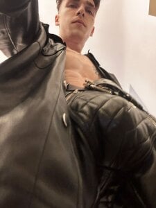 davesinner your leather master Foto