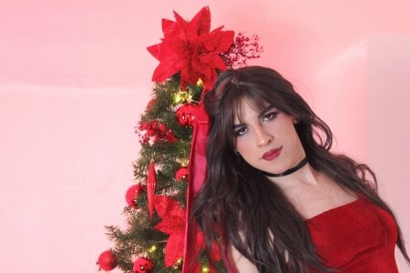 Luu_Blossom Your sexy Christmas angel❤️ Pic 3