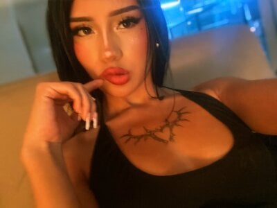 Misslinda_ Public Gambar 3