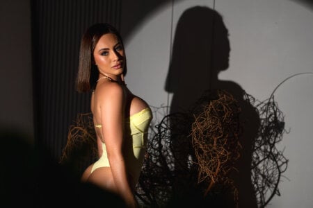 Isabellaa_PalaciosSUNKISSED图片 2