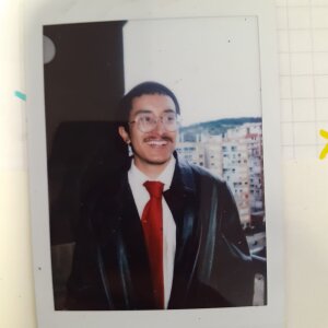 armin_red1 Public Pic 4