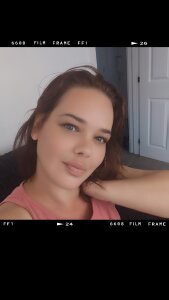 Phoebe-Louise Public зображення 2