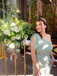 Vivalenti_Kiss Public Pic 5