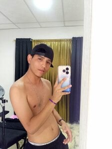 PRINCES_OF_DAMIAN Tayle❤ Pic 2