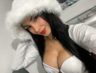 Emely_florence_ 💗 зображення 5